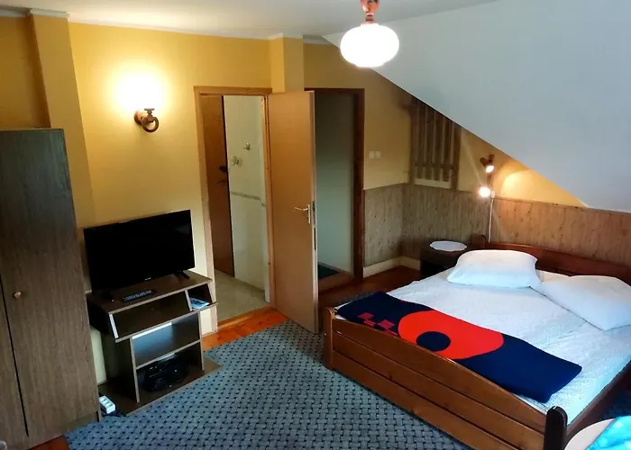 Dworek Sylwia בית אירוח ויסלאו